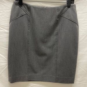 Anne Klein gray at the knee pencil skirt